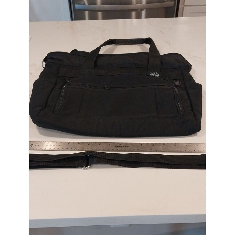 Eagle Creek Black Men's Briefcase/Suitcase. EUC